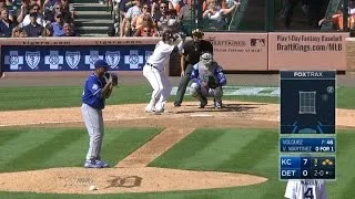 V-Mart crushes a grand slam in the 3rd