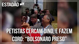 Petistas cercam Dino, e fazem coro: “Bolsonaro preso”