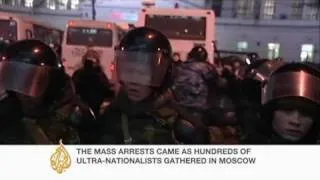 Mass arrests in Russia over ethnic riots