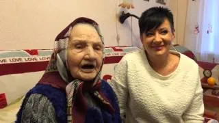 Алена Полевая, наша 103 летняя бабушка читает стихи