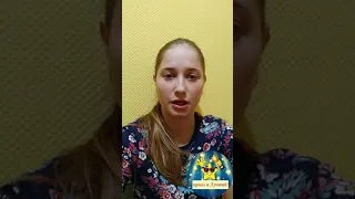 Анна С. читает монолог Чатского "И точно, начал свет глупеть"