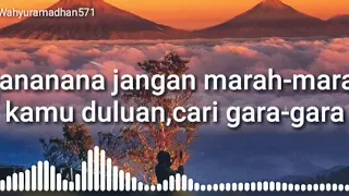 Lirik lagu"Dash uciha - preman feminim