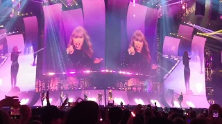 《Love Story & You Belong With Me》-Taylor Swift, Live Performance at Reputation Tour Arlington TX
