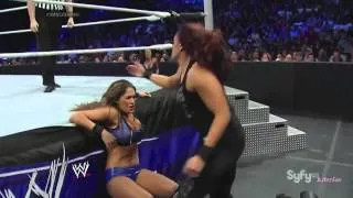 Nikki Bella vs Tamina Smackdown 14/3/14