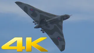 4K | British Vulcan bomber air display at Farnborough Airshow 2014