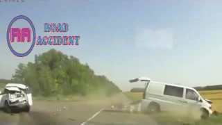 Truck crashes, truck accident compilation truck crashes, truck accident compilation Part# 10