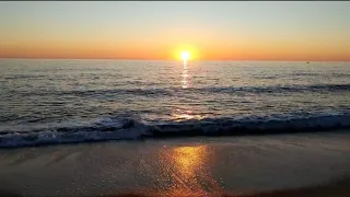 Calming Sea, Ocean Waves,Ocean Sounds,Relaxing Beach,Sunrise On Ocean,Relaxation,Meditation,Sleep,