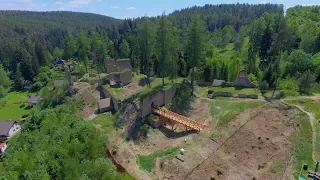 Hrad Pořešín (u Kaplice) - s archeologem Milanem Sýkorou 2017