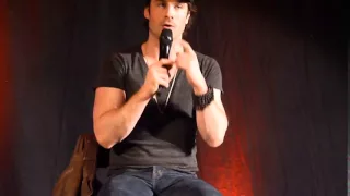 Ian Somerhalder at BloodyNightCon Brussel 12-05-13 talking about the naked scene with Elena/Nina