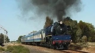 R766 "Super R" Hudson Steam Loco to Swan Hill: Australian Trains