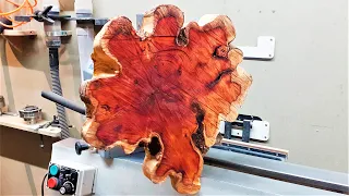 Woodturning - A Large Piece of Yew !! (no mid roll ads)