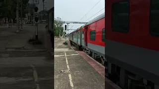 Train no.12284/83 #Nzm Ernakulam  Duranto  Exp.