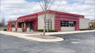 Red Robin Gourmet Burgers and Brews Closed