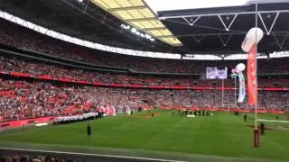 Lizzie Jones singing Abide With Me