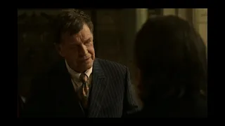 scene of Al Pacino stabbing the bank president and forcing him to confess Hunters S01 2020 24/40
