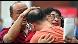 Parents finally reunited with son after he was abducted in China 32 years ago : Heartwarming moment