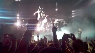 Blink 182 - Family Reunion @ Comcast Theater in Hartford, CT (8-14-11)