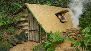 Build A Complete And Warm Survival Shelter in The Rain Forest - Bushcraft Earth Hut, Clay Fireplace