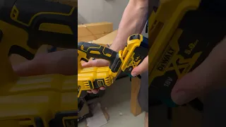 Dewalt super tool #construction #cool #wood