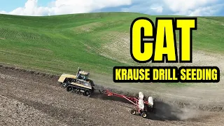 Caterpillar 65 C Challenger Seeding Spring Wheat