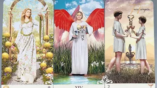 🤫WHAT IS LEFT UNSAID BETWEEN YOU? SECRETS & DEEP MESSAGES COME TO LIGHT!🔮INTERACTIVE LOVE TAROT