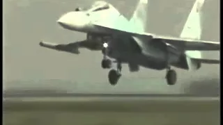 F-22 vs Su-35 & Su-30 - Maneuverability