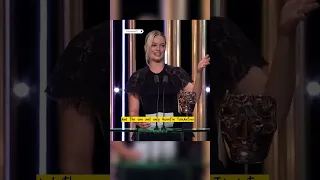 Hilarious moment Margot Robbie's speech at BAFTA Awards 2020.#bradpitt #margotrobbie #hilarious