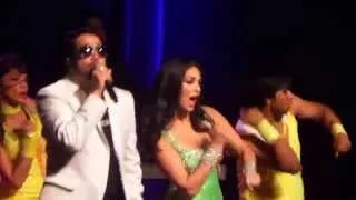 Mika Singh and Sunny Leone Live in Chicago