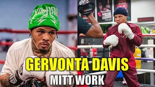 Gervonta Davis Mitt Work