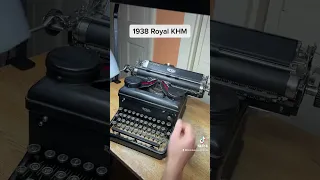 1938 Royal KHM antique desktop typewriter function test