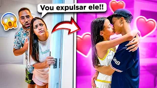 FLAGUEI A MILLENA MAIA E O NAMORADO DANDO UM BEIJÃO!