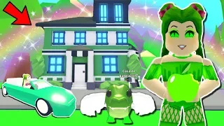 💚24 HORAS VIVIENDO EN UN MUNDO VERDE EN ADOPT ME *RETO*💚- ROBLOX