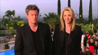Hollywood Game Night  Matthew Perry & Lisa Kudrow Interview