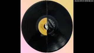 Hall & Oates - I Can't Go For That (45 rpm rip at 33 rpm.)