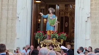 Oria (Brindisi) Perdonanza dei S.s. Medici. Avvio della solenne processione. 19 maggio 2022