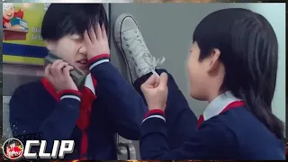 【CLIP】林秋楠又在欺负同学 腿咚劈叉帅呆了！《#龙拳小子》/ Kung Fu Boys（刘芮麟 / 林秋楠 / 童飞）【1080P English dubbed movies】