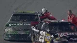 Tempers run high for Harvick, Kyle Busch