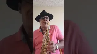 FELO GARCIA SOLO DE SAXOFÓN.