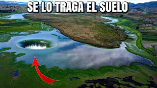 La LAGUNA que está siendo TRAGADO por un AGUJERO en los andes del Perú