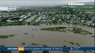 Одна з найбільших повеней в історії Австралії вирує у штаті Квінсленд