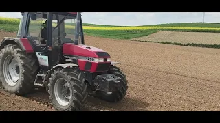 uprawa pod fasolę Case IH 4230 XL i Dziekan Apollo 28🚜😉🚜