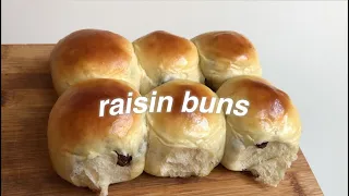 fluffy raisin buns~ yan's kitchen