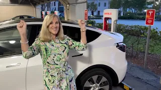 Here’s My Wife’s First DrivIng Impressions Of Her New Tesla Model Y!