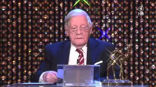 Bambi 2011 -  Altbundeskanzler Helmut Schmidt unglaubliche Rede HD