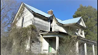 #188 Very Old Abandoned Tennessee House - They left EVERYTHING in 1996