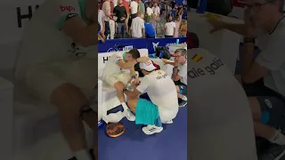 GALAN CONSOLANDO A SANZ DESPUES DE UNA SALVAJADA DE PARTIDO | PADEL