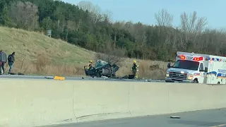 One person dead after Ont. police say road rage prompted six-vehicle pileup