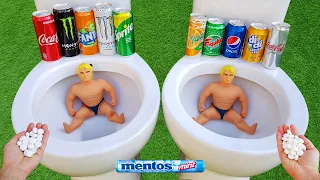 Stretch Armstrong VS Cola, Fanta, Sprite, Monster, Fruko, Didi, Pepsi and Mentos in the toilet