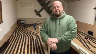 Episode 1- introduction to my wagon and the layout plus a bit of work @the-wagon-Steve