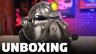 Fallout 76: Unboxing the Power Armor T-51 Helmet Edition